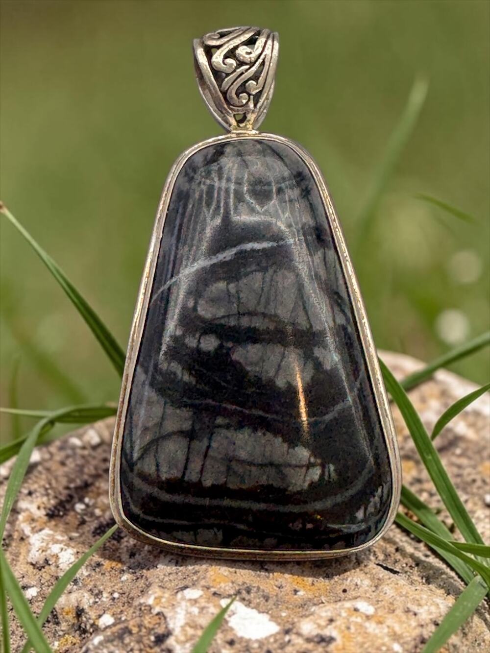 Vintage Sterling Silver Black Grey Jasper Stone Pendant Scrollwork Bail Geometri